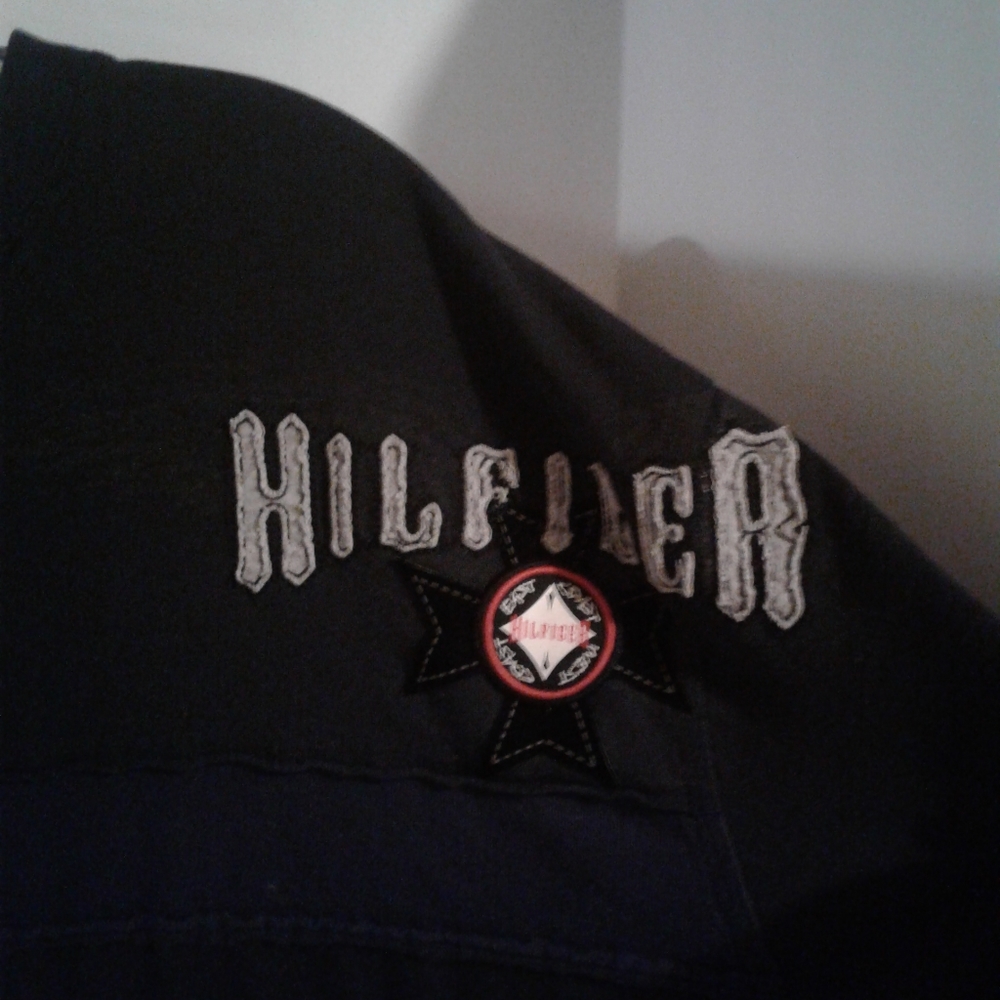 Hilfiger Red Label Design Tee - Picture 4 of 13